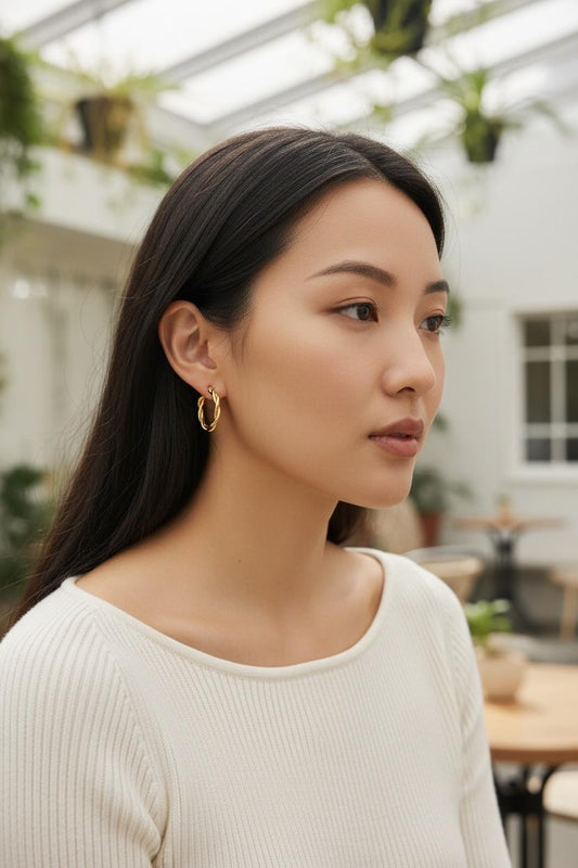 Wavy Hoops